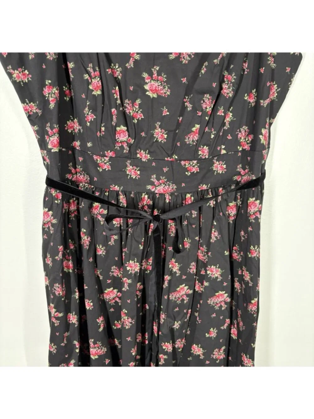 Retro Chic By Torrid Sz 00 US M/L 10 Black Floral Pin Up Belted Swing Dress NWT